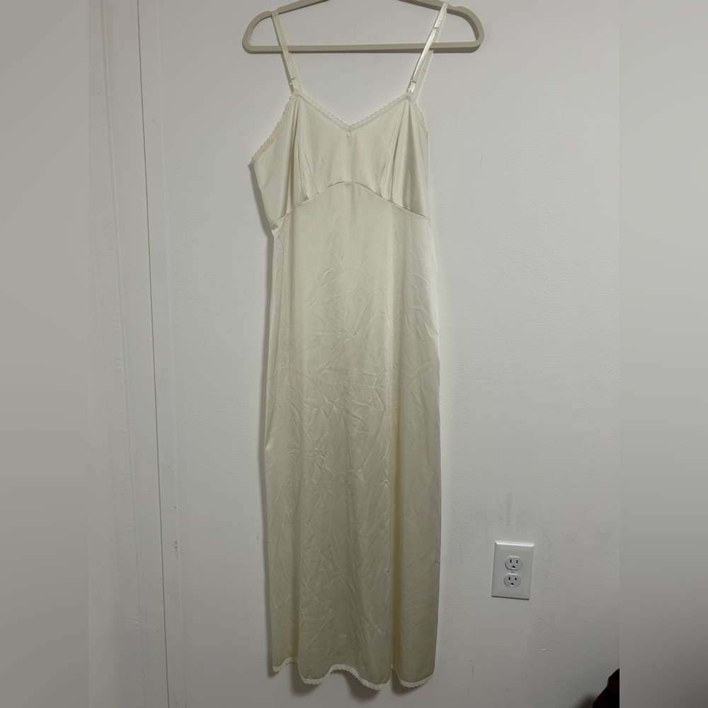 Vintage Elegant Cream Slip Dress